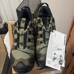 Salomon unisex NEW: XA Pro 3D Trail Shoes in Olive Green and Black FINAL$
